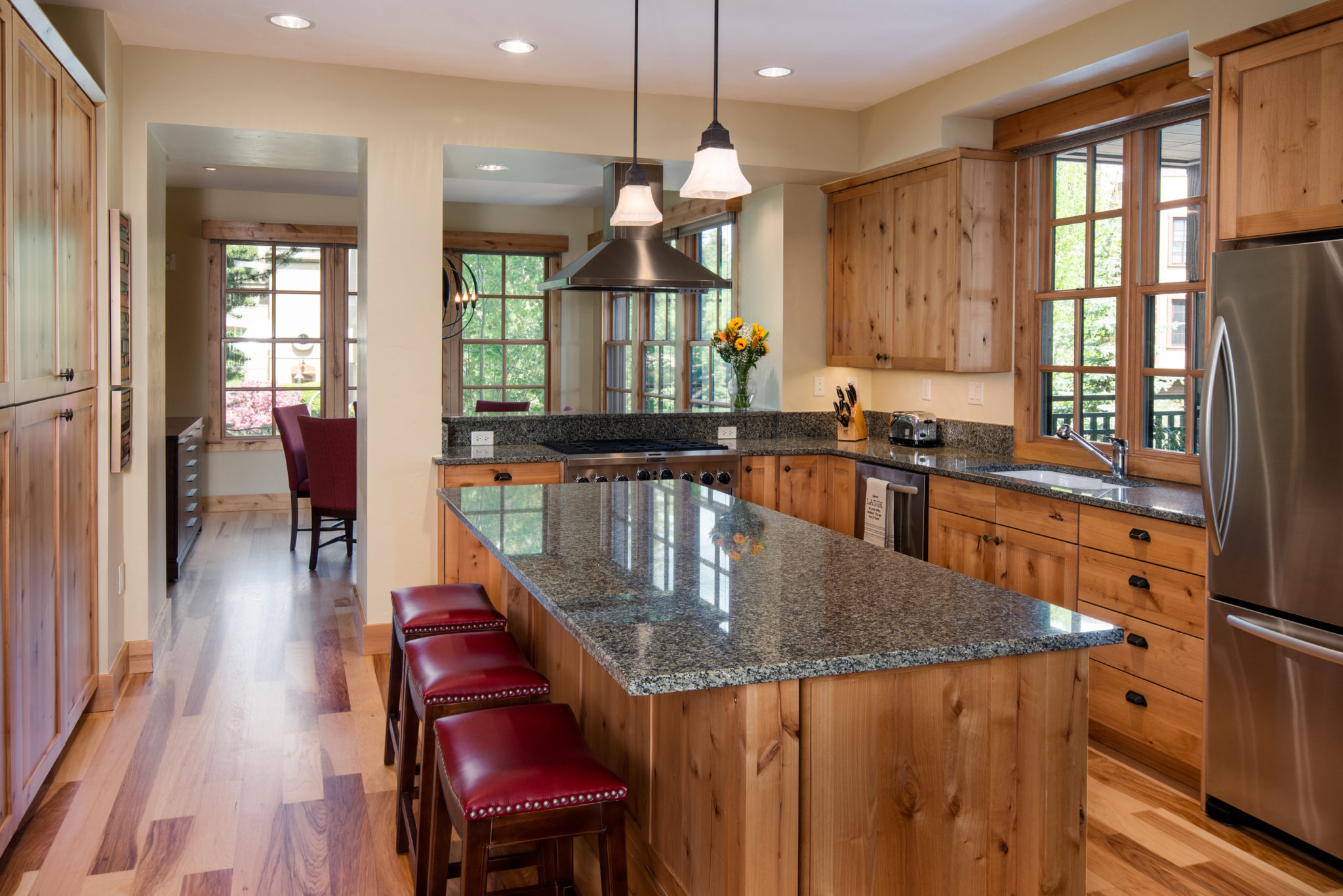 Elkhorn Springs Condo SOLD! Young & Bates Sun Valley Real Estate